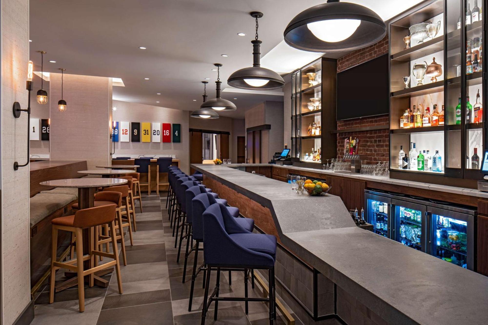 Hyatt Place Downtown 3* Indianapolis