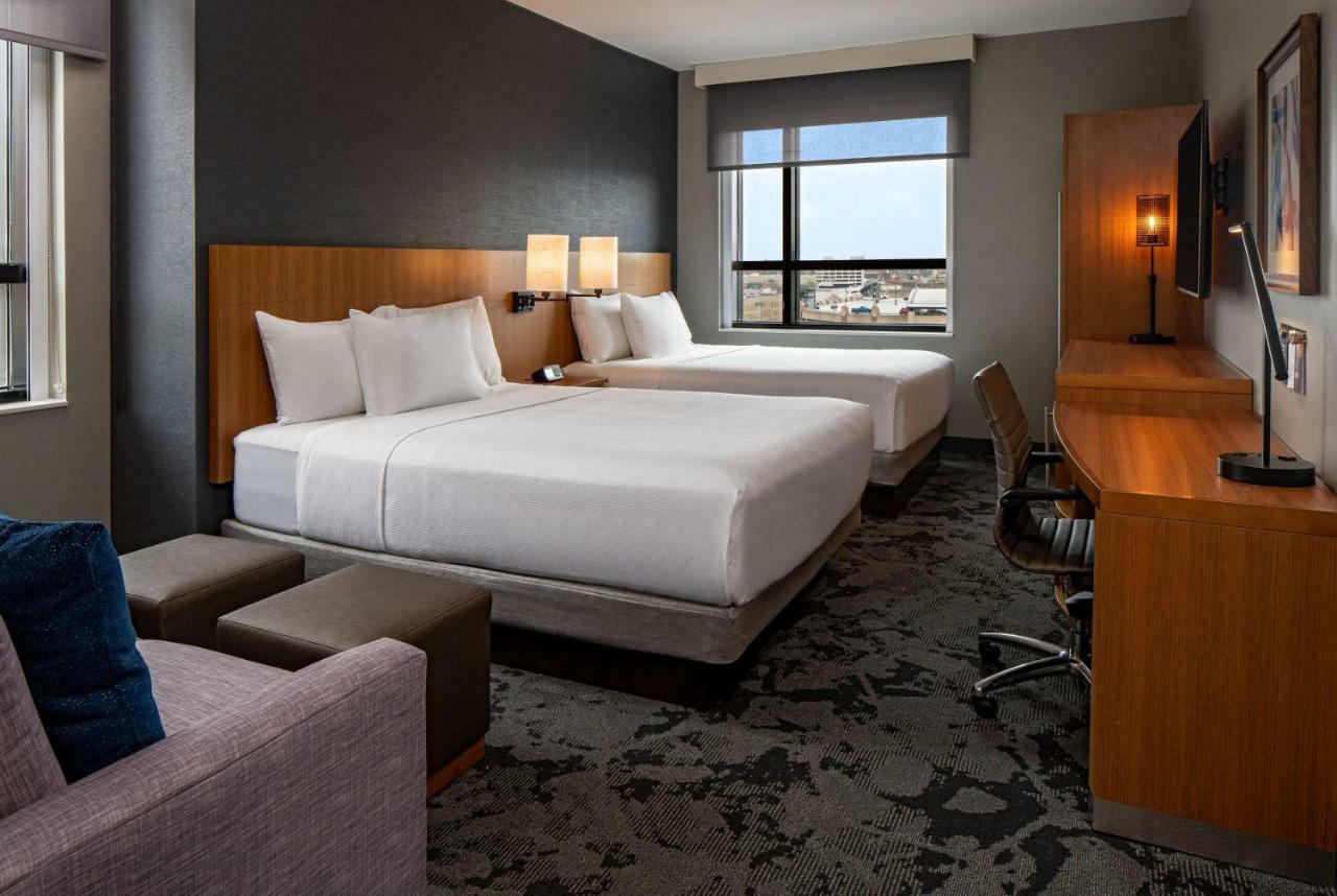 Hyatt Place Downtown 3* Indianapolis